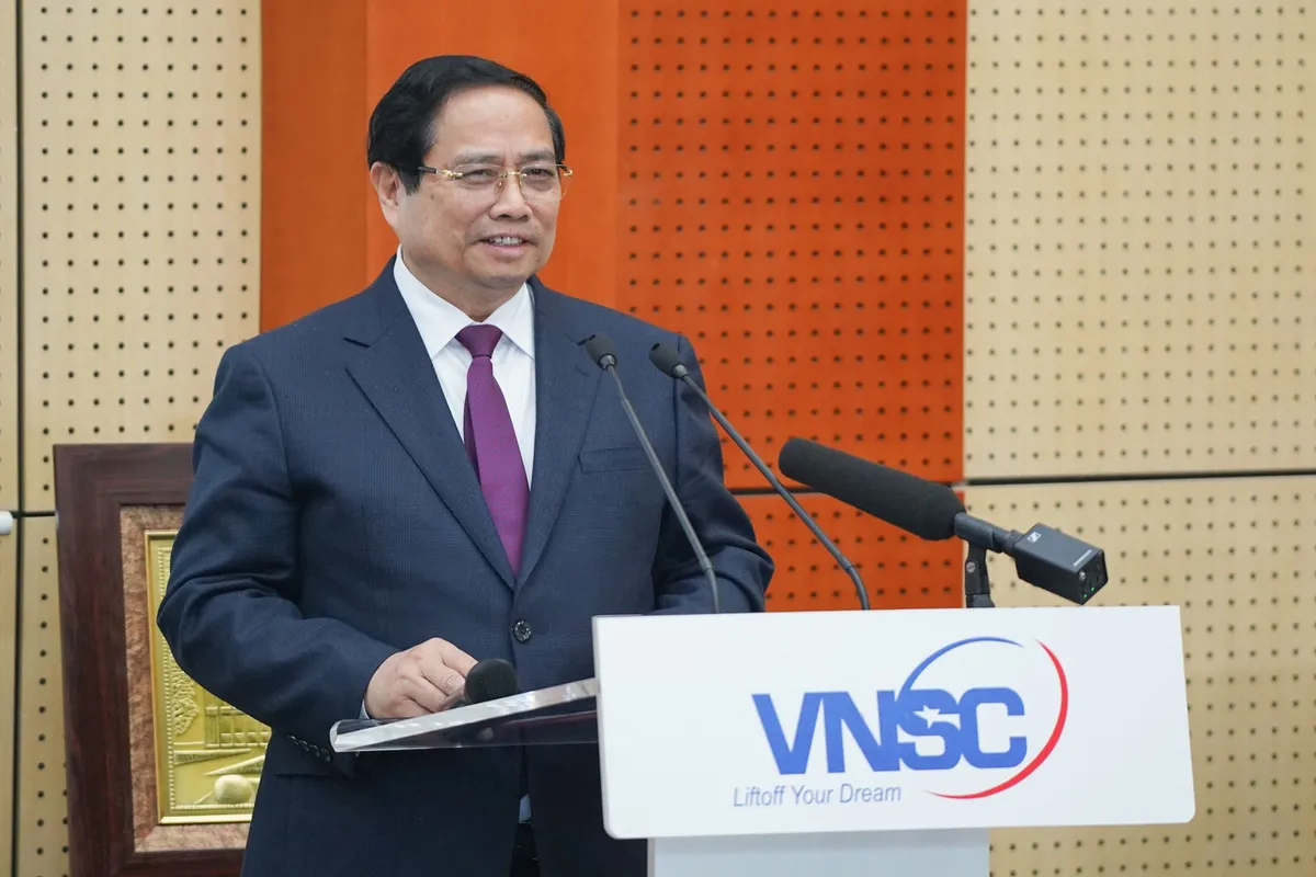 Việt Nam đặt mục ti&ecirc;u tự chủ c&ocirc;ng nghệ vệ tinh, th&uacute;c đẩy ph&aacute;t triển ng&agrave;nh vũ trụ quốc gia- Ảnh 1.