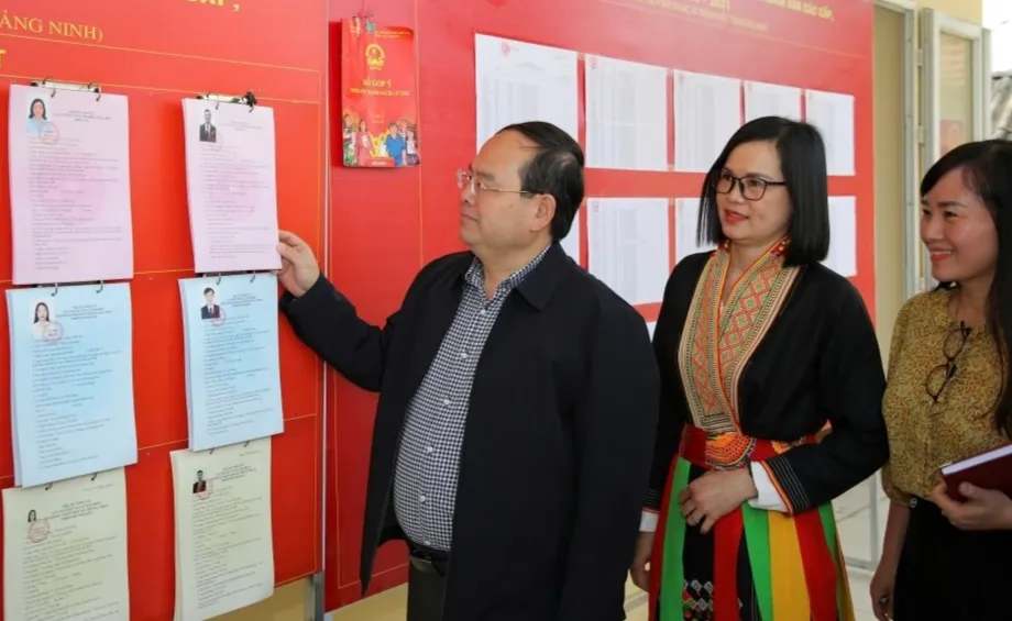 Quảng Ninh siết từng kh&acirc;u trước ng&agrave;y bỏ phiếu - Ảnh 1.