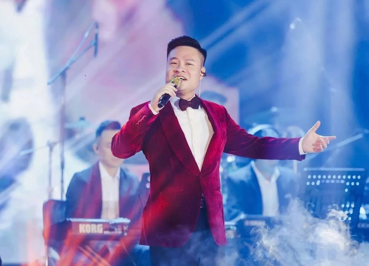 Nhạc sĩ Nguyễn Thành Trung trình làng khúc tráng ca từ nhịp đập của biển- Ảnh 1. Nhạc sĩ Nguyễn Thành Trung trình làng khúc tráng ca từ nhịp đập của biển- Ảnh 1.