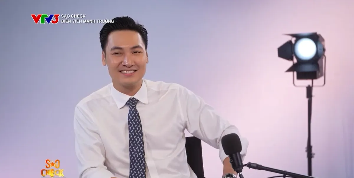 Diễn vi&ecirc;n Mạnh Trường: "Nếu kh&ocirc;ng c&oacute; hậu phương vững chắc, t&ocirc;i kh&ocirc;ng thể y&ecirc;n t&acirc;m l&agrave;m nghề"- Ảnh 2.