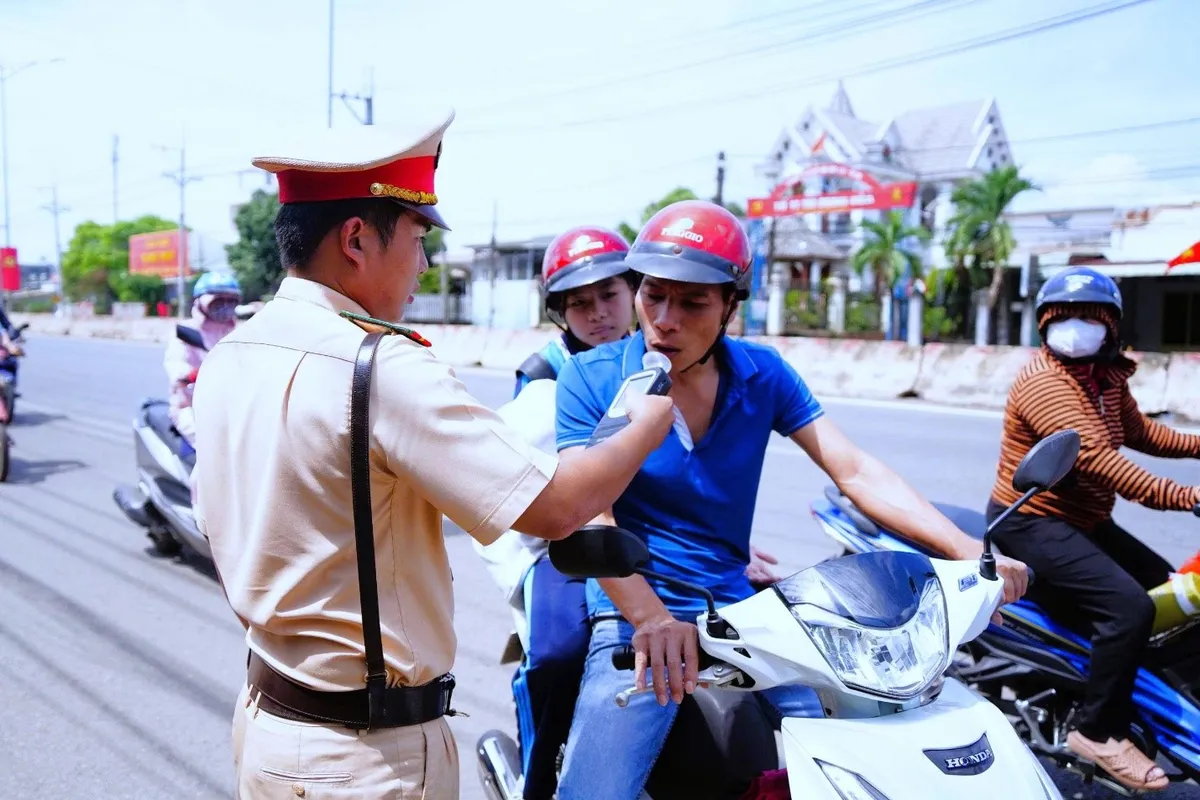 C&ocirc;ng an tỉnh Đồng Nai chủ động đảm bảo an ninh, an to&agrave;n cho cuộc bầu cử - Ảnh 20.