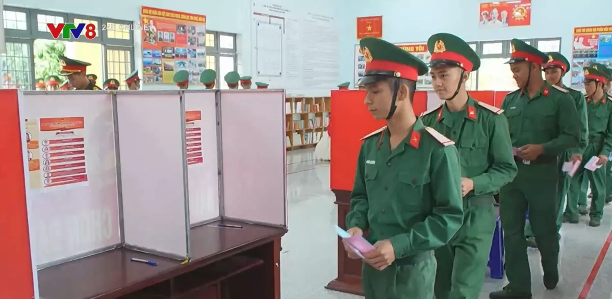 Bầu cử sớm tại bi&ecirc;n giới Đắk Lắk- Ảnh 3.