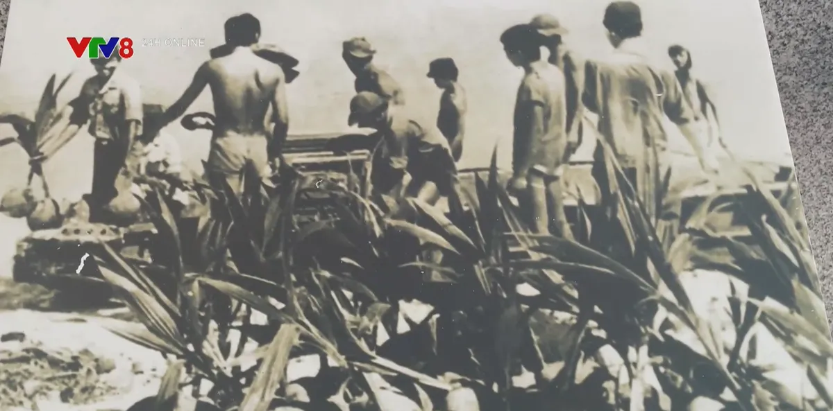 X&uacute;c động trước những kỷ vật của liệt sĩ Gạc Ma- Ảnh 2.