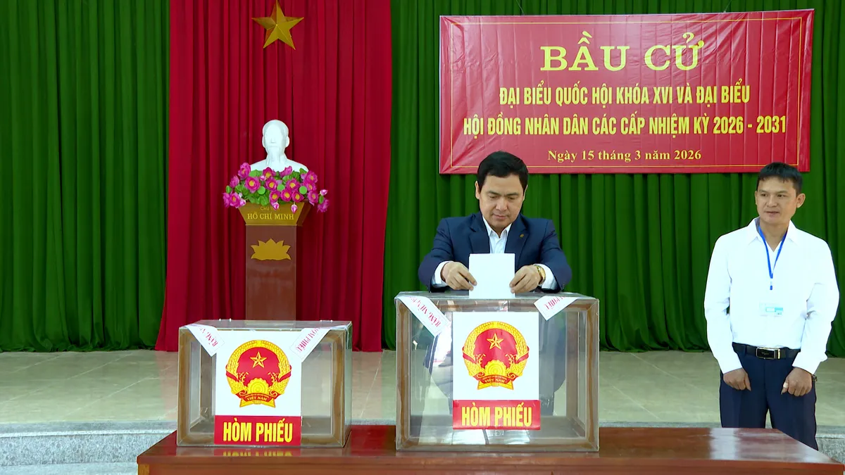 Rộn ràng ngày hội bầu cử nơi miền biên viễn xứ Thanh- Ảnh 4. Rộn ràng ngày hội bầu cử nơi miền biên viễn xứ Thanh- Ảnh 4.