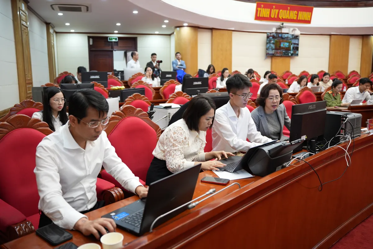 Bầu cử ở những nơi đặc biệt - Ảnh 6.