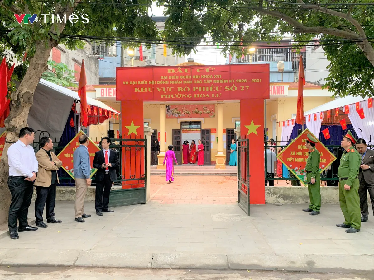 V&ugrave;ng đất Cố đ&ocirc; Ninh B&igrave;nh rộn r&agrave;ng "Ng&agrave;y hội non s&ocirc;ng"  - Ảnh 11.