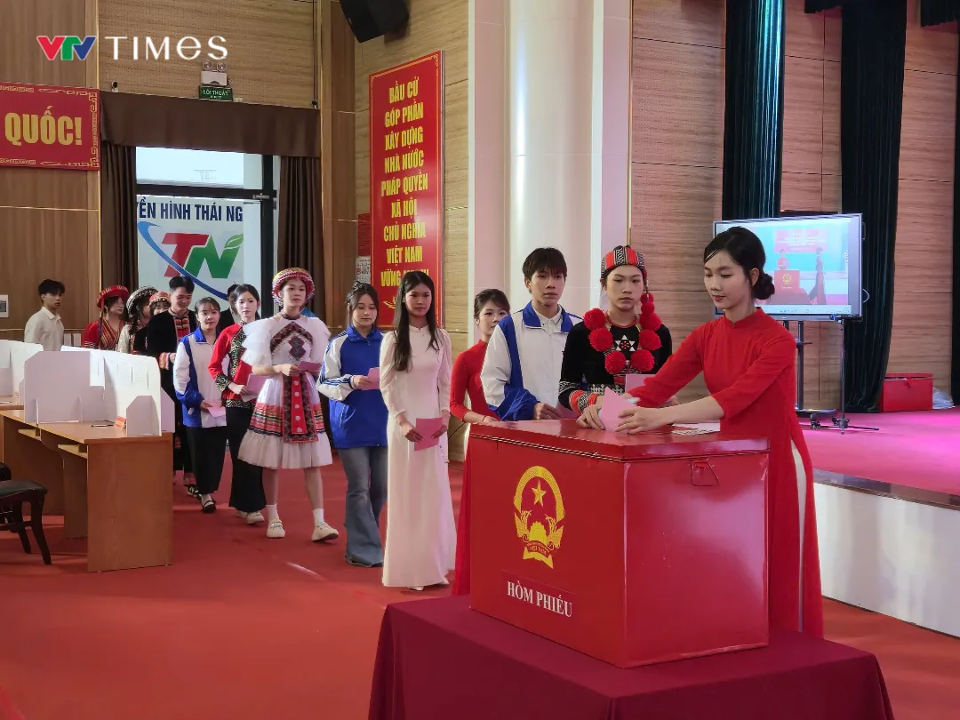 Thái Nguyên: Hơn 1,27 triệu cử tri nô nức đi bỏ phiếu bầu cử ĐBQH và HĐND các cấp - Ảnh 4.