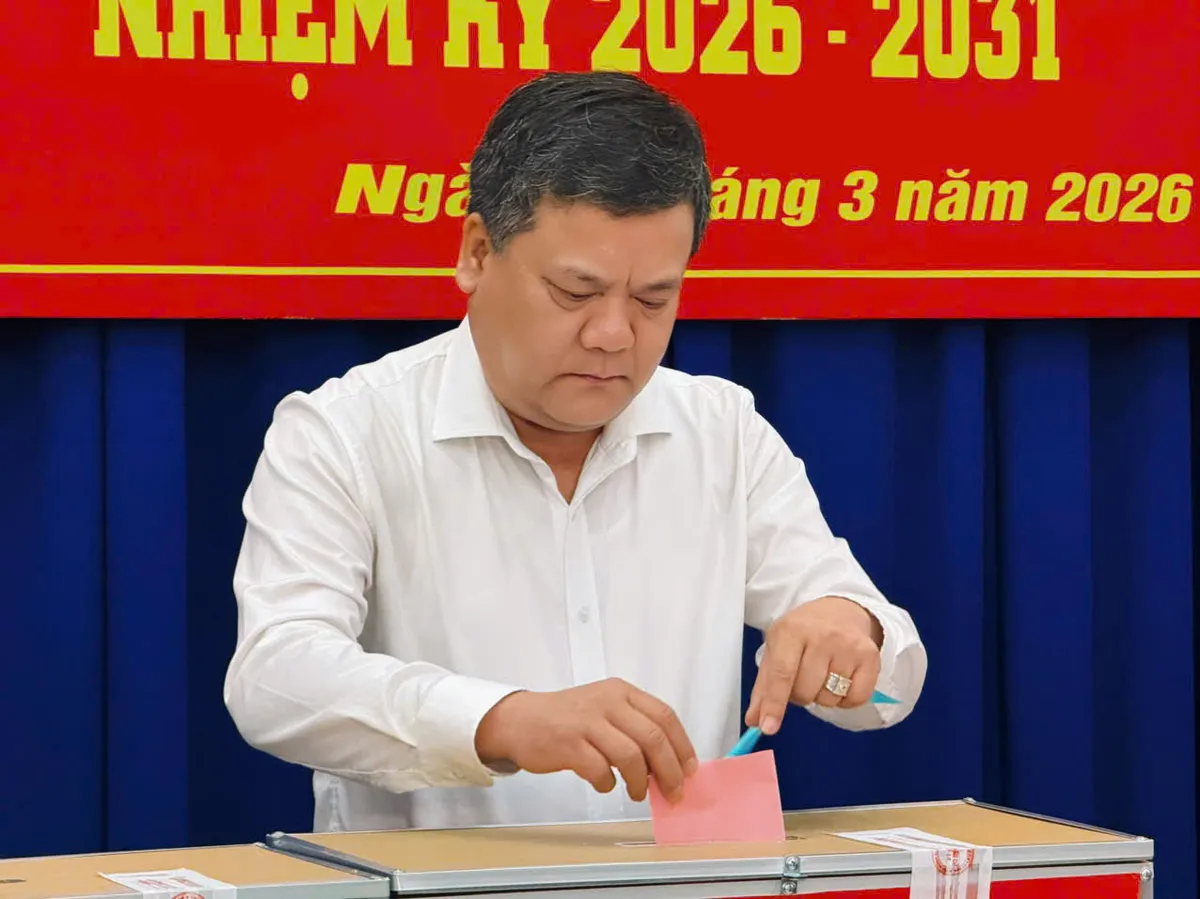 Khánh Hòa: Hơn 1,65 triệu cử tri nô nức đi bầu cử đại biểu Quốc hội và HĐND các cấp - Ảnh 4.