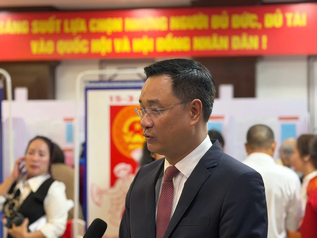 Hơn 2,1 triệu cử tri Đà Nẵng nô nức đi bỏ phiếu ngày hội non sông - Ảnh 1.