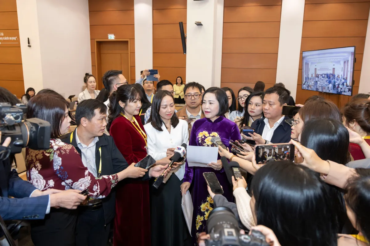  Chủ tịch Quốc hội: Chọn người c&oacute; t&agrave;i, c&oacute; đức, c&oacute; t&acirc;m, c&oacute; tầm để x&acirc;y dựng v&agrave; bảo vệ Tổ Quốc - Ảnh 2.