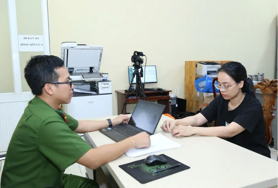 Triệt phá đường dây mua bán trái phép hóa đơn hơn 6.000 tỷ đồng- Ảnh 2. Triệt phá đường dây mua bán trái phép hóa đơn hơn 6.000 tỷ đồng- Ảnh 2.