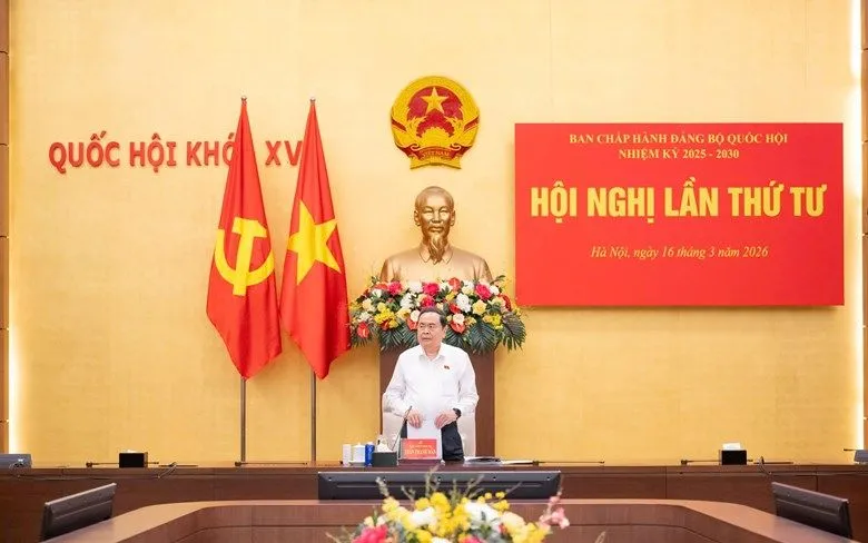 Bí thư Đảng ủy Quốc hội, Chủ tịch Quốc hội Trần Thanh Mẫn phát biểu chỉ đạo tại Hội nghị lần thứ tư Ban Chấp hành Đảng bộ Quốc hội