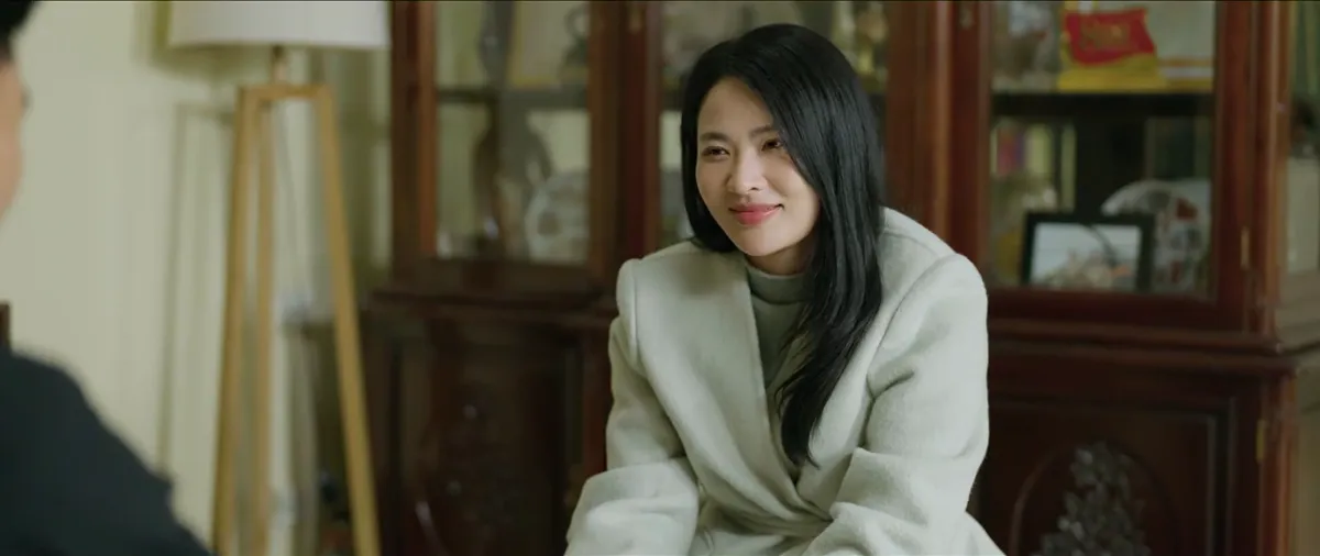 Kh&ocirc;ng giới hạn - Tập 26: Gia thế của Lam Anh trở th&agrave;nh mũi nhọn tấn c&ocirc;ng Ki&ecirc;n - Ảnh 1.