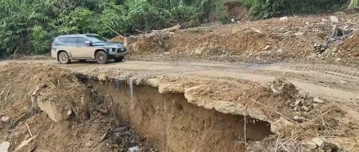 Đ&agrave; Nẵng ban bố t&igrave;nh trạng khẩn cấp tại nhiều khu d&acirc;n cư x&atilde; bi&ecirc;n giới H&ugrave;ng Sơn- Ảnh 3.