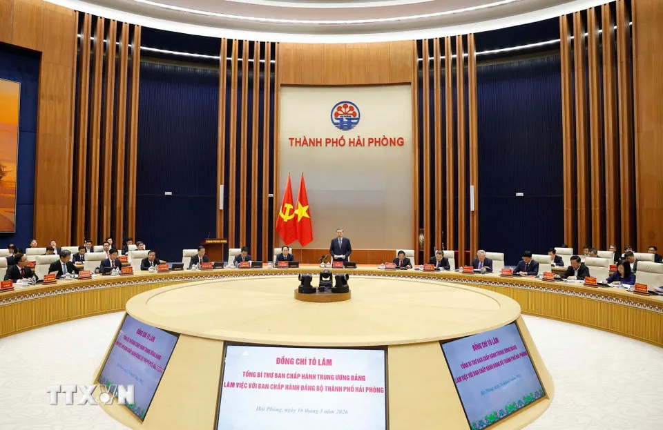 Tổng B&iacute; thư T&ocirc; L&acirc;m l&agrave;m việc với Ban Chấp h&agrave;nh Đảng bộ TP Hải Ph&ograve;ng - Ảnh 1.