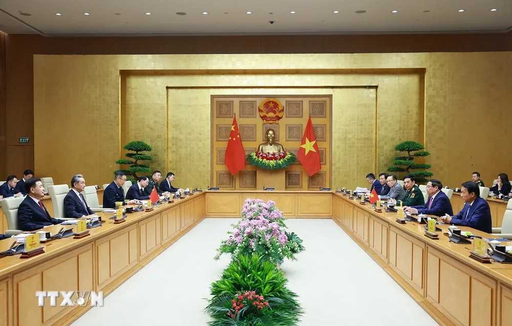 Thủ tướng tiếp Bộ trưởng Ngoại giao, Quốc ph&ograve;ng, C&ocirc;ng an Trung Quốc - Ảnh 2.