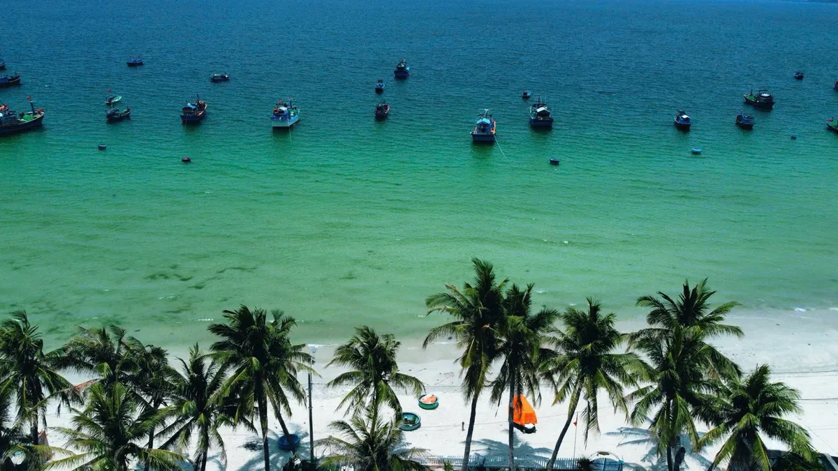 Việt Nam ch&iacute;nh thức g&oacute;p mặt trong Top 28 quốc gia đẹp nhất thế giới - Ảnh 3.