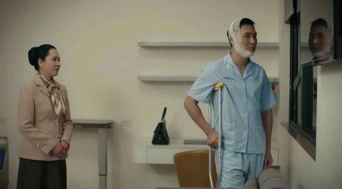 Bước ch&acirc;n v&agrave;o đời - Tập 10: Mẹ Qu&acirc;n cố t&igrave;nh cạnh kh&oacute;e Thương trong tiệc sinh nhật - Ảnh 3.