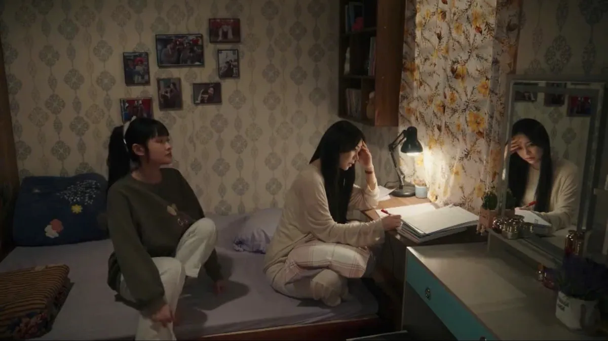 Bước ch&acirc;n v&agrave;o đời - Tập 10: Mẹ Qu&acirc;n cố t&igrave;nh cạnh kh&oacute;e Thương trong tiệc sinh nhật - Ảnh 5.