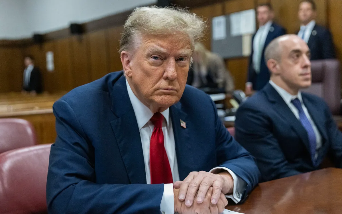 Mỹ cân nhắc bỏ yêu cầu công bố báo cáo kinh doanh quý - Ảnh: AFP