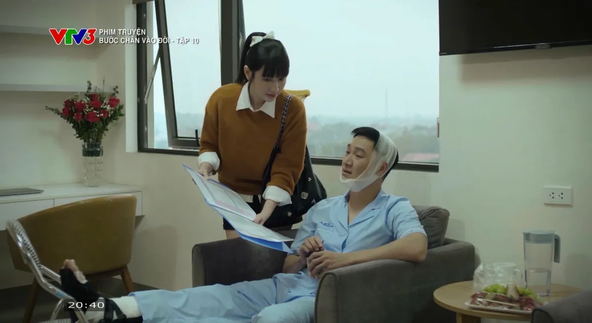 Bước ch&acirc;n v&agrave;o đời - Tập 10: B&agrave; Dung li&ecirc;n tục đẩy Qu&acirc;n v&agrave; Thương v&agrave;o t&igrave;nh huống kh&oacute; xử - Ảnh 18.