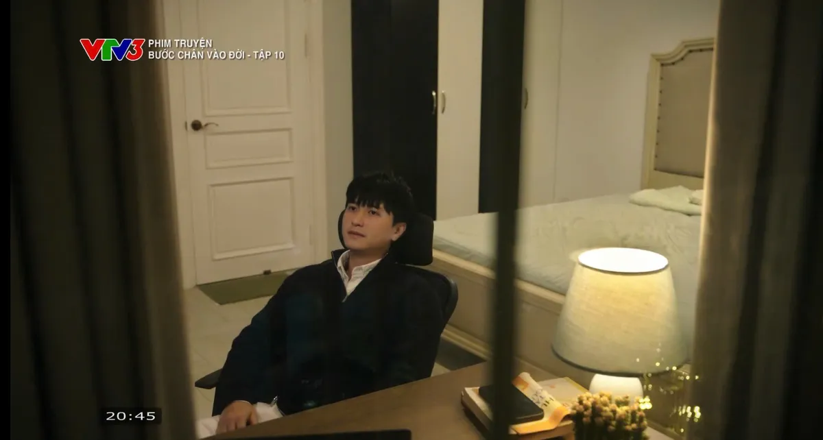 Bước ch&acirc;n v&agrave;o đời - Tập 10: B&agrave; Dung li&ecirc;n tục đẩy Qu&acirc;n v&agrave; Thương v&agrave;o t&igrave;nh huống kh&oacute; xử - Ảnh 24.