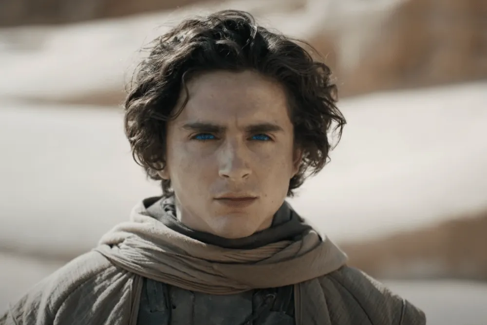 Sau khi trắng tay tại Oscars 2026, Timoth&eacute;e Chalamet xuất hiện với h&igrave;nh ảnh chấn động từ phim Dune - Ảnh 3.