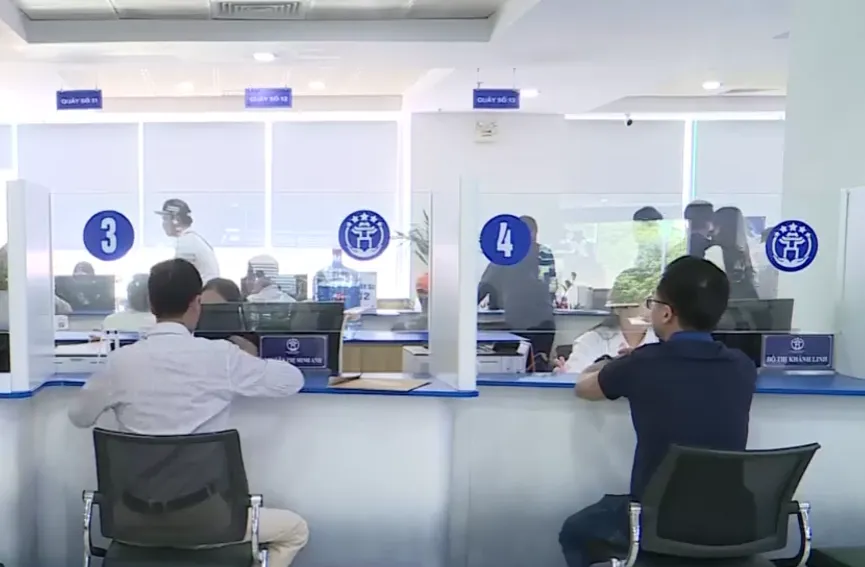 Hà Nội số hóa 10 thủ tục bảo hiểm xã hội, bảo hiểm y tế- Ảnh 1. Hà Nội số hóa 10 thủ tục bảo hiểm xã hội, bảo hiểm y tế- Ảnh 1.