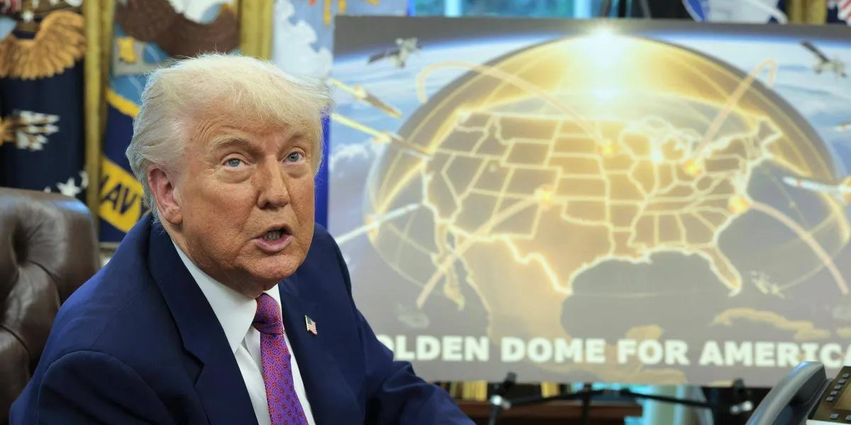 Nga cảnh báo về kế hoạch phòng thủ tên lửa Mái vòm Vàng của Tổng thống Trump - Ảnh 1. Nga cảnh báo về kế hoạch phòng thủ tên lửa Mái vòm Vàng của Tổng thống Trump - Ảnh 1.