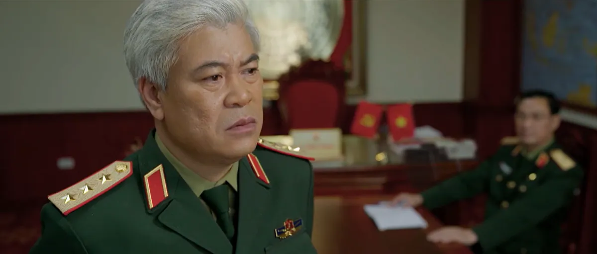 Kh&ocirc;ng giới hạn - Tập 28: H&agrave; L&ecirc; ph&aacute; rối cuộc sống của Ki&ecirc;n v&igrave; muốn cứu con - Ảnh 5.