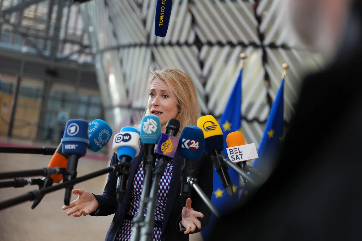 EU t&igrave;m kiếm giải ph&aacute;p ngoại giao cho vấn đề eo biển Hormuz  - Ảnh 1.