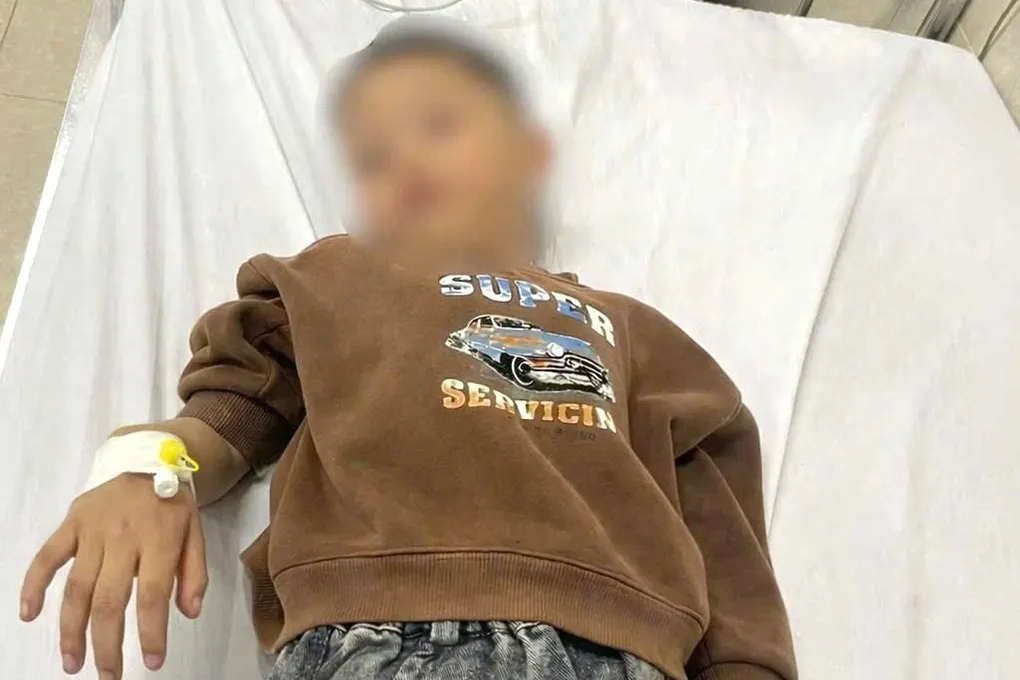 B&eacute; trai 6 tuổi nuốt ốc v&iacute;t sắt, được cấp cứu kịp thời, kh&ocirc;ng tổn thương nghi&ecirc;m trọng- Ảnh 1.