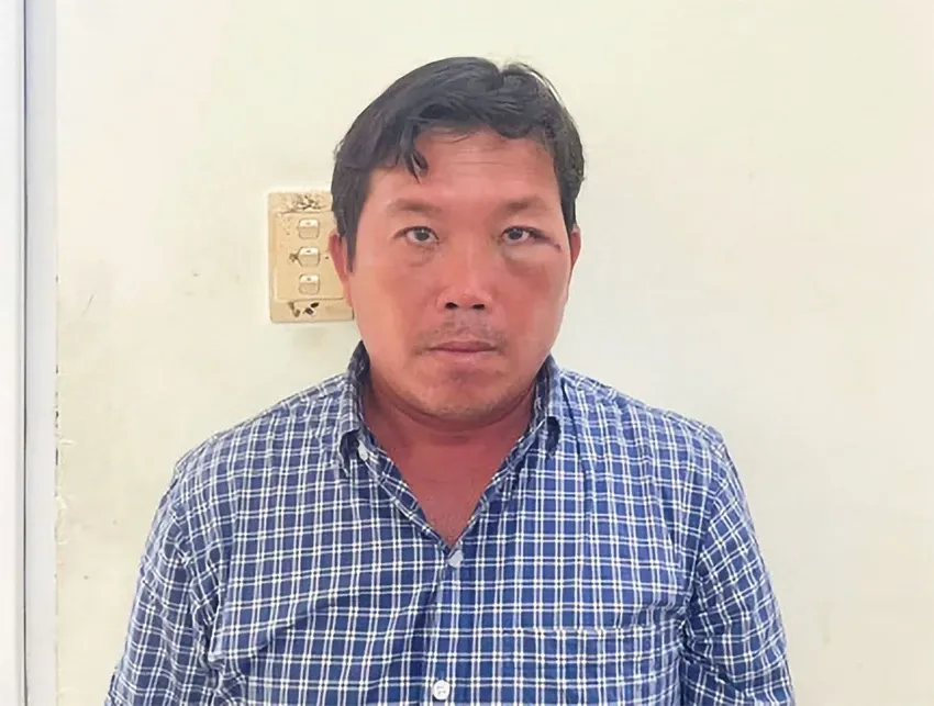 Đến c&ocirc;ng tr&igrave;nh giải quyết m&acirc;u thuẫn, 1 người bị đ&acirc;m tử vong - Ảnh 2.