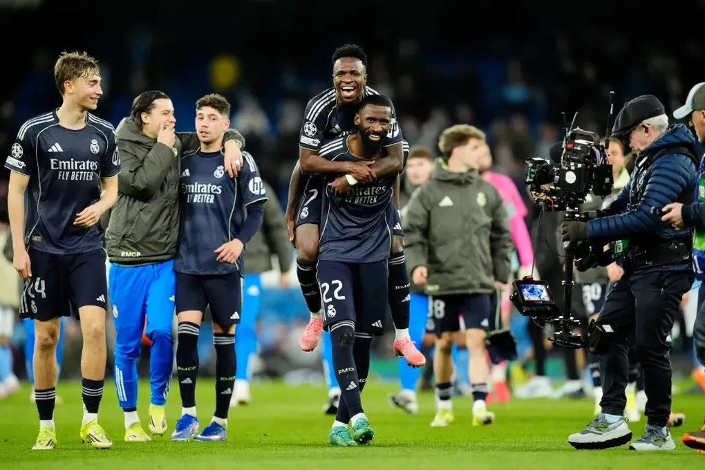 PSG, Real Madrid, Sporting Lisbon v&agrave; Arsenal gi&agrave;nh v&eacute; v&agrave;o tứ kết Champions League- Ảnh 1.