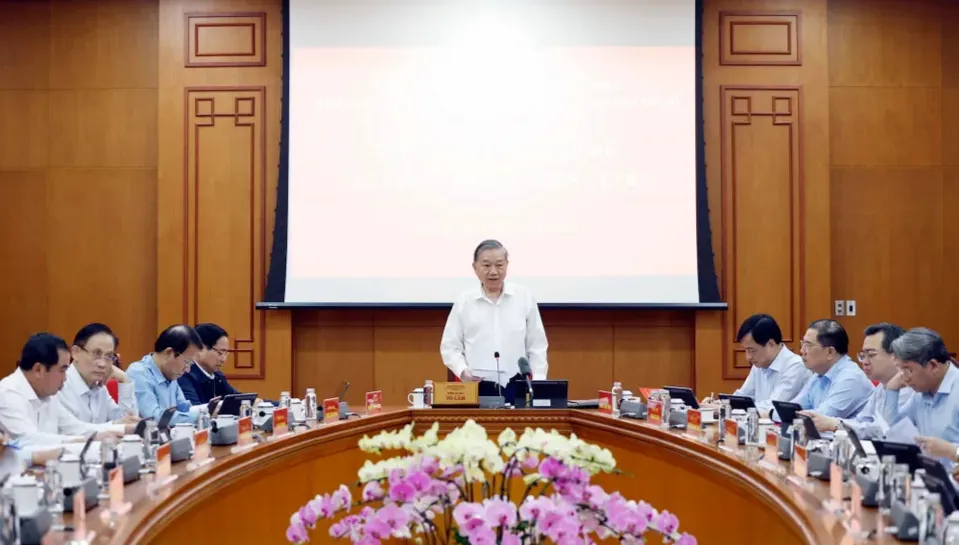 Tổng B&iacute; thư T&ocirc; L&acirc;m: Ph&aacute;t triển c&ocirc;ng nghệ phải gắn với lợi &iacute;ch quốc gia, tạo kết quả thực chất- Ảnh 1.