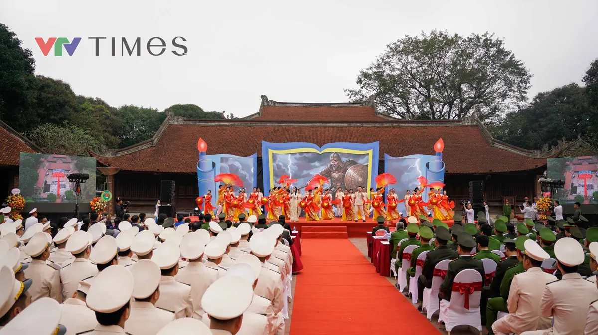 Tuyên dương 10 Gương mặt trẻ Công an Thủ đô xuất sắc tiêu biểu năm 2025 - Ảnh 19.