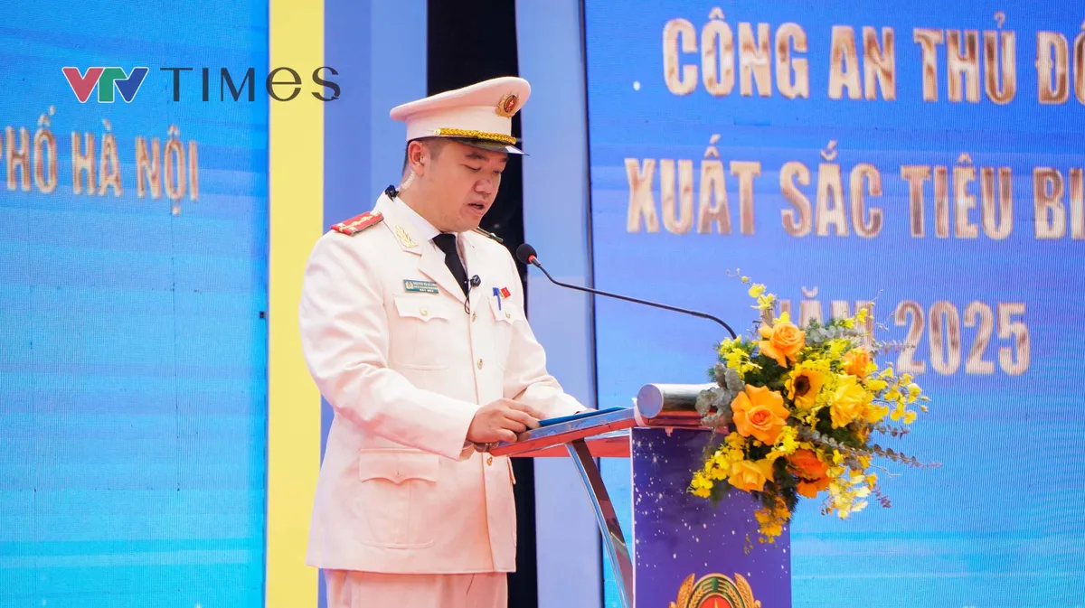Tuyên dương 10 Gương mặt trẻ Công an Thủ đô xuất sắc tiêu biểu năm 2025 - Ảnh 11.