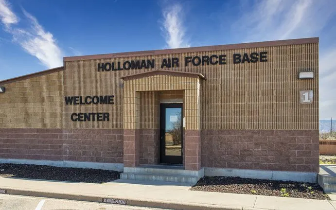 Trung tâm đón tiếp của căn cứ không quân Holloman ở Alamogordo, bang New Mexico, Mỹ (Ảnh: Getty Images)