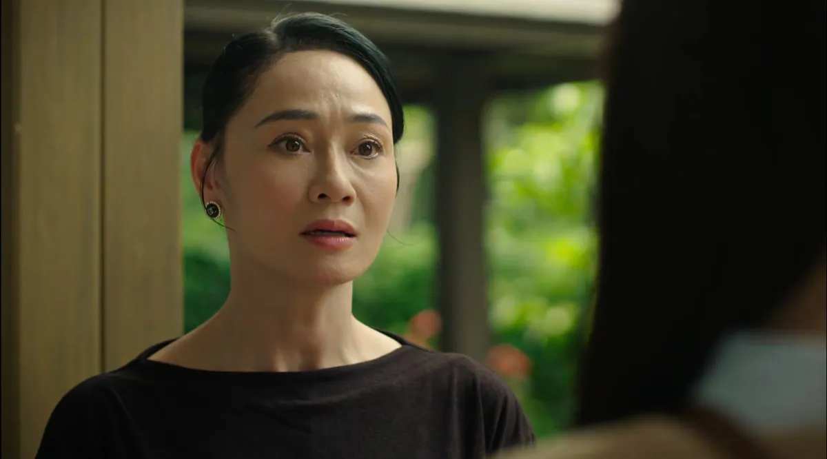 Bước ch&acirc;n v&agrave;o đời - Tập 12: B&agrave; Dung đưa 'giải ph&aacute;p tốt nhất', Thương gật đầu đồng &yacute;? - Ảnh 1.