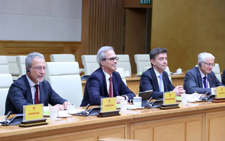 Ph&oacute; Thủ tướng Trần Hồng H&agrave; l&agrave;m việc với Đo&agrave;n thanh tra IUU của EC - Ảnh 2.