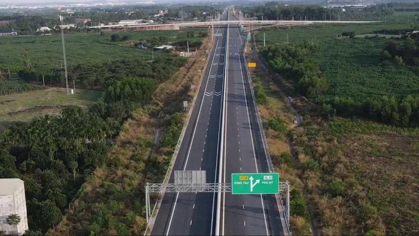 Cao tốc Bi&ecirc;n H&ograve;a - Vũng T&agrave;u sắp khai th&aacute;c: VEC triển khai thu ph&iacute; tạm - Ảnh 1.