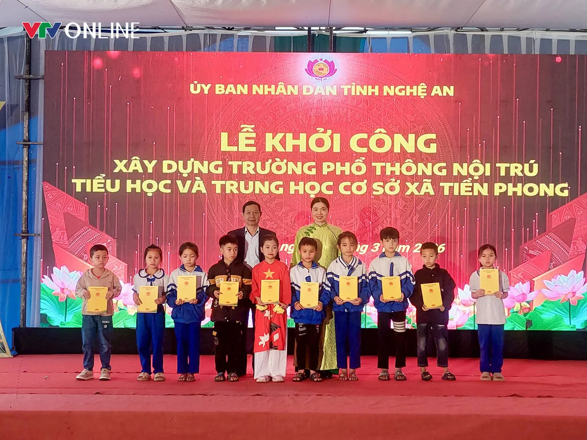 Người d&acirc;n miền n&uacute;i Nghệ An mừng rỡ khi những ng&ocirc;i trường nội tr&uacute; được khởi c&ocirc;ng x&acirc;y dựng - Ảnh 3.