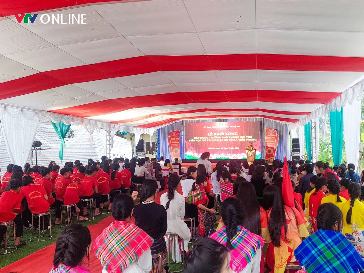 Người d&acirc;n miền n&uacute;i Nghệ An mừng rỡ khi những ng&ocirc;i trường nội tr&uacute; được khởi c&ocirc;ng x&acirc;y dựng - Ảnh 4.