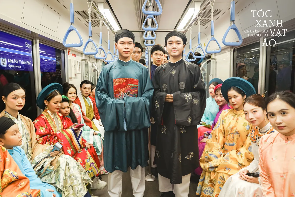 Người trẻ tiếp nối d&ograve;ng chảy văn h&oacute;a Việt tại Ng&agrave;y hội T&oacute;c xanh vạt &aacute;o- Ảnh 1.