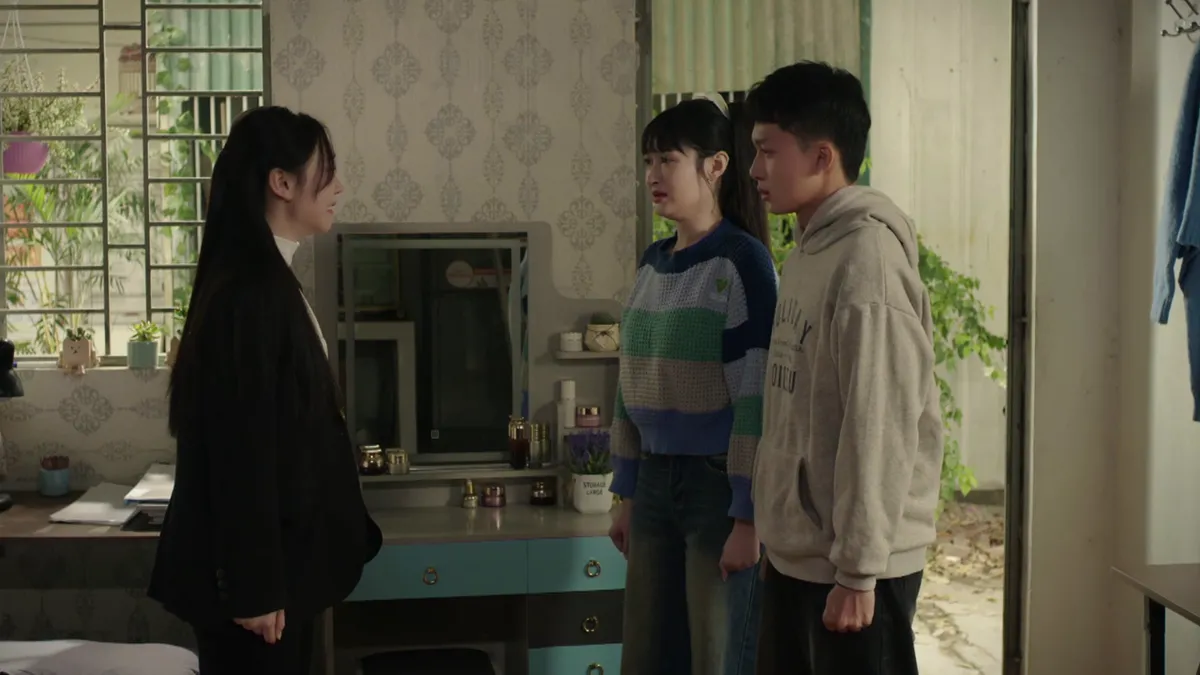 Bước ch&acirc;n v&agrave;o đời - Tập 12: Loạt ph&acirc;n cảnh của em &uacute;t Minh khiến kh&aacute;n giả rơi nước mắt- Ảnh 2.