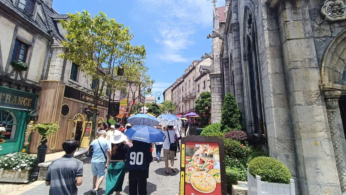 Kh&aacute;ch quốc tế đến Việt Nam đầu năm 2026 tăng đều- Ảnh 1.