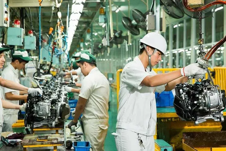 Honda hướng tới dừng xe máy xăng vào năm 2040, chuyển sang điện hóa toàn diện- Ảnh 1. Honda hướng tới dừng xe máy xăng vào năm 2040, chuyển sang điện hóa toàn diện- Ảnh 1.