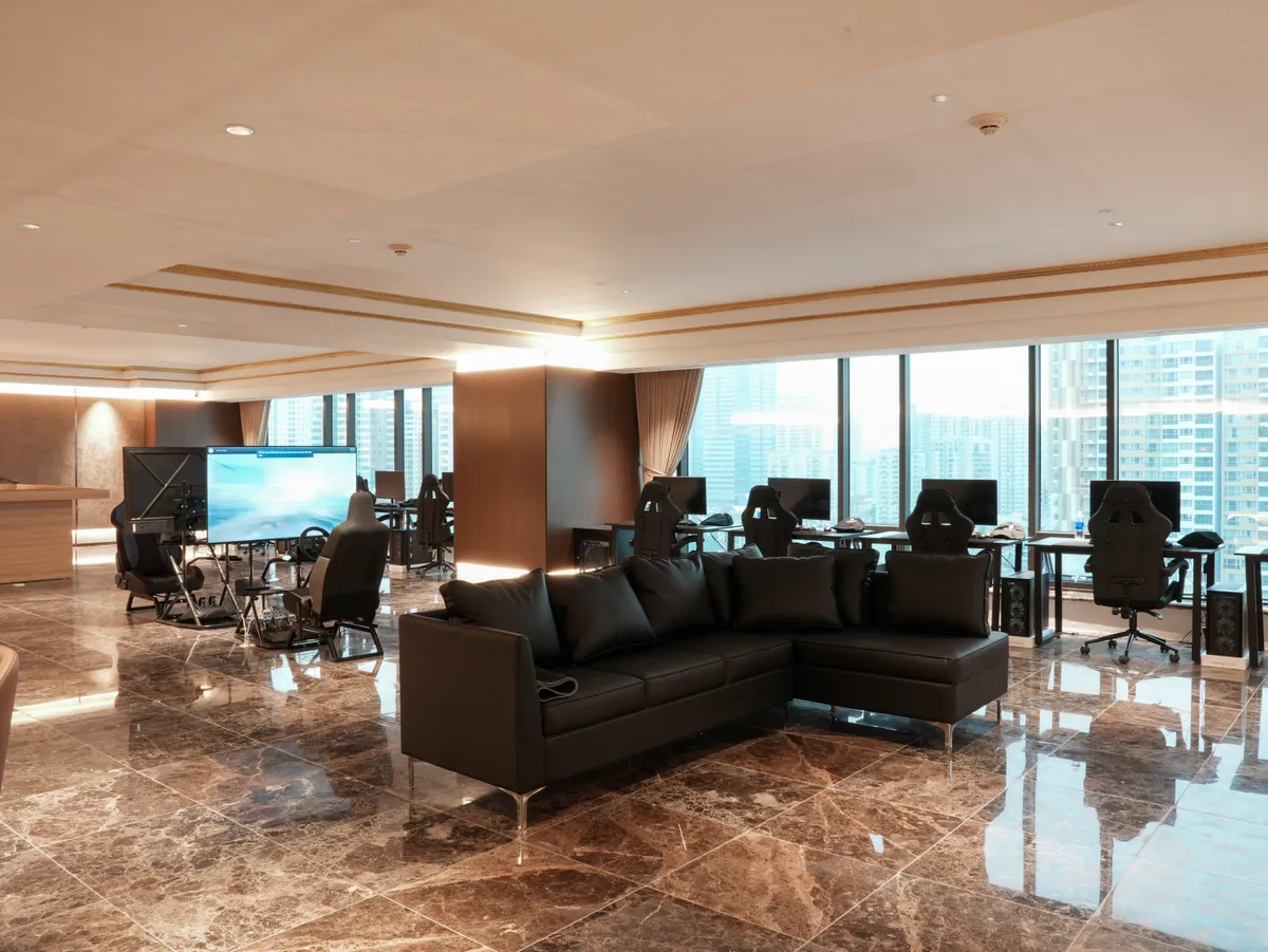 Enter Collection định h&igrave;nh chuẩn giải tr&iacute; mới tại H&agrave; Nội - Ảnh 2.