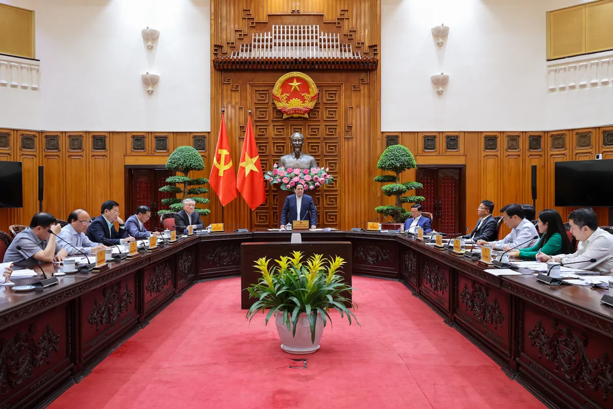 Thủ tướng chỉ đạo mở rộng đối tượng, n&acirc;ng mức thu nhập hưởng ch&iacute;nh s&aacute;ch nh&agrave; ở x&atilde; hội- Ảnh 1.