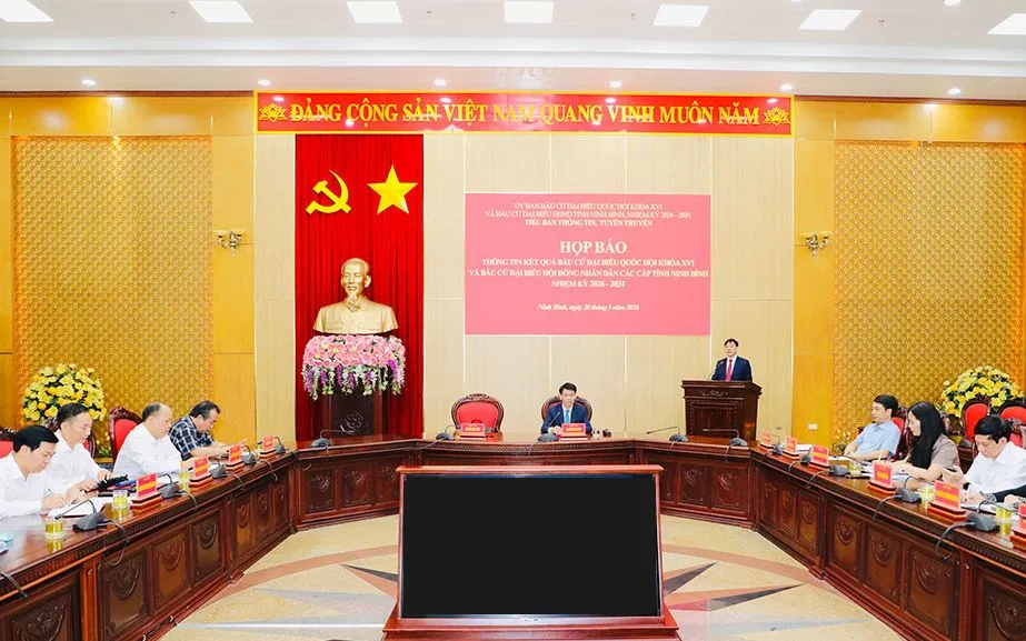 Họp báo thông tin kết quả bầu cử đại biểu Quốc hội khóa XVI và bầu cử đại biểu HĐND các cấp tỉnh Ninh Bình nhiệm kỳ 2026-2031. Ảnh: ĐL